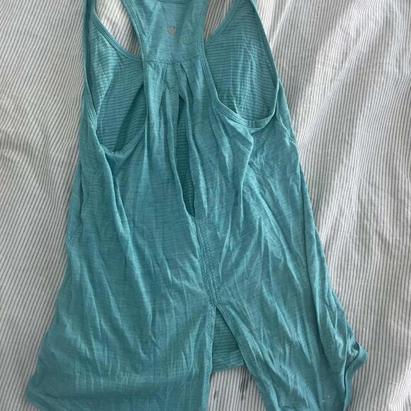 Lululemon back cut out tank - Picture 1 of 2